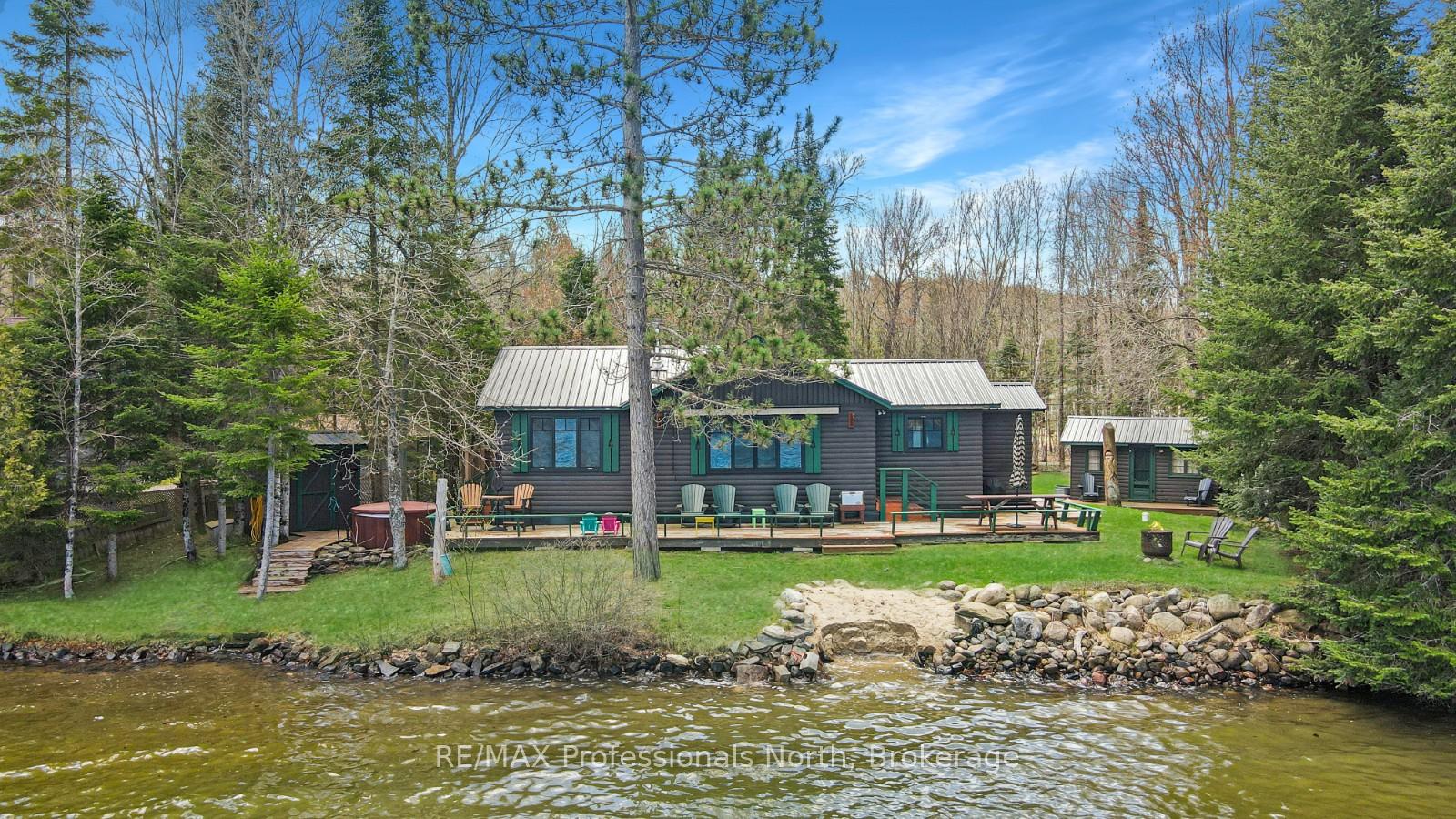 1070-quail-run-lane-minden-hills-ontario-x12144603