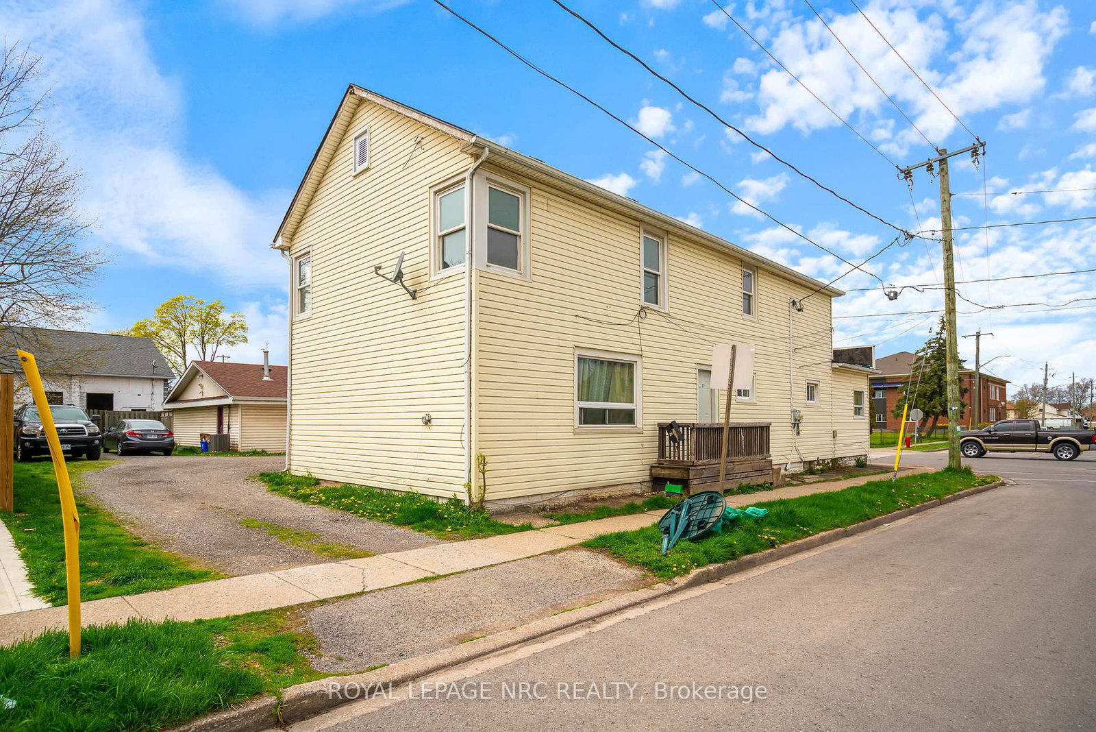 396-main-street-w-port-colborne-ontario-x12144826