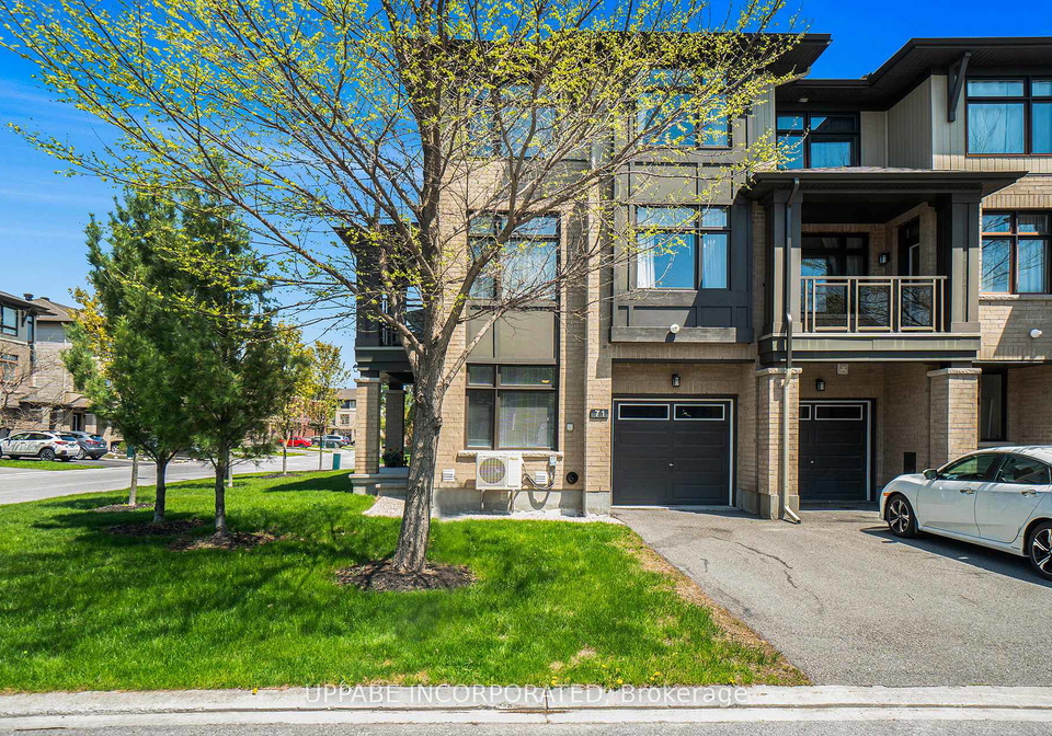 71-blueheart-bay-street-ottawa-ontario-x12144880