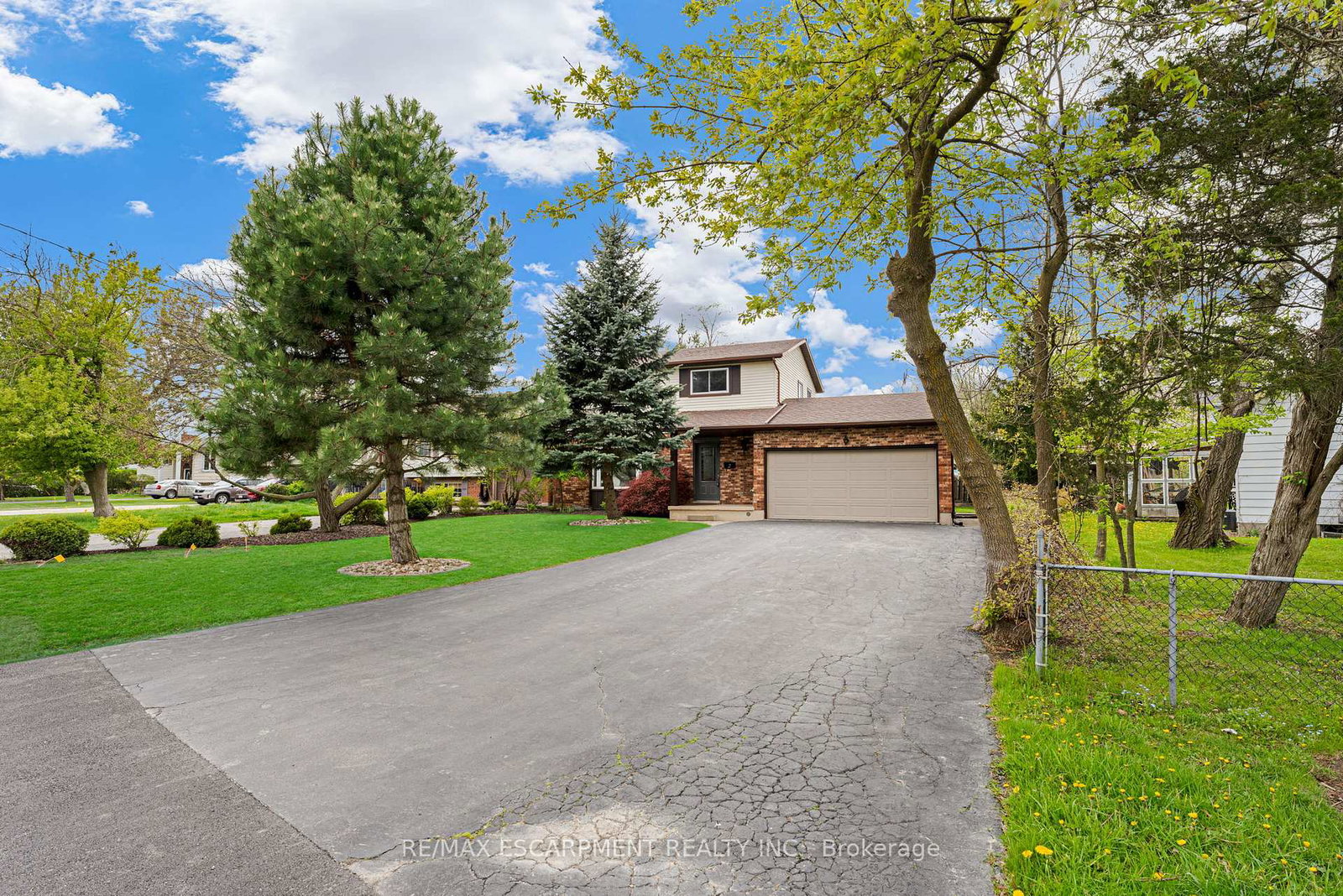 2-barbara-street-west-lincoln-ontario-x12144947
