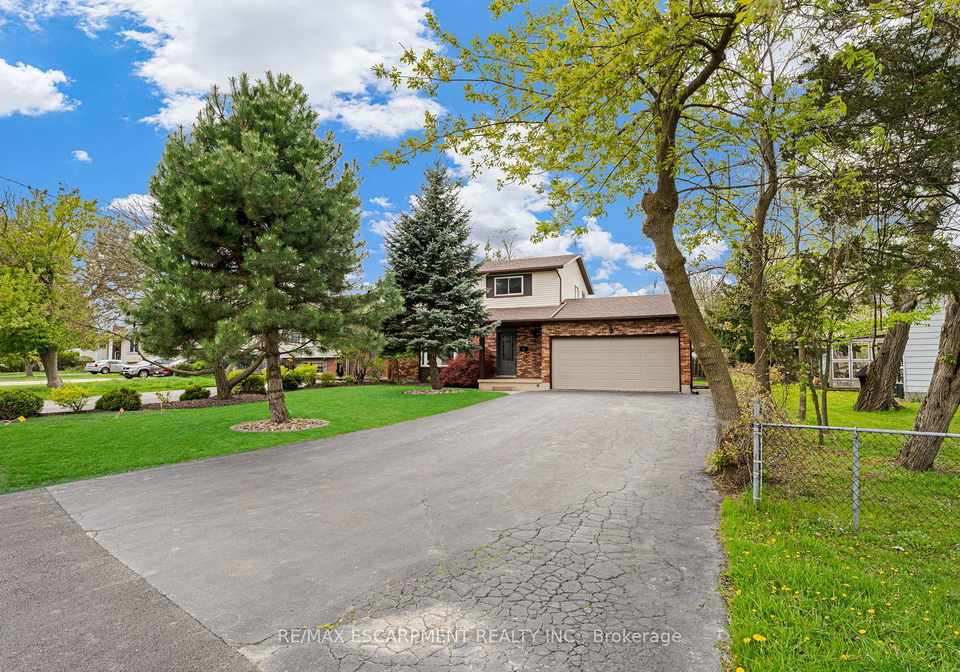 2-barbara-street-west-lincoln-ontario-x12144947