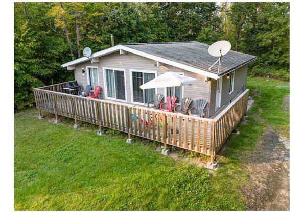 179-chapman-drive-magnetawan-ontario-x12145093