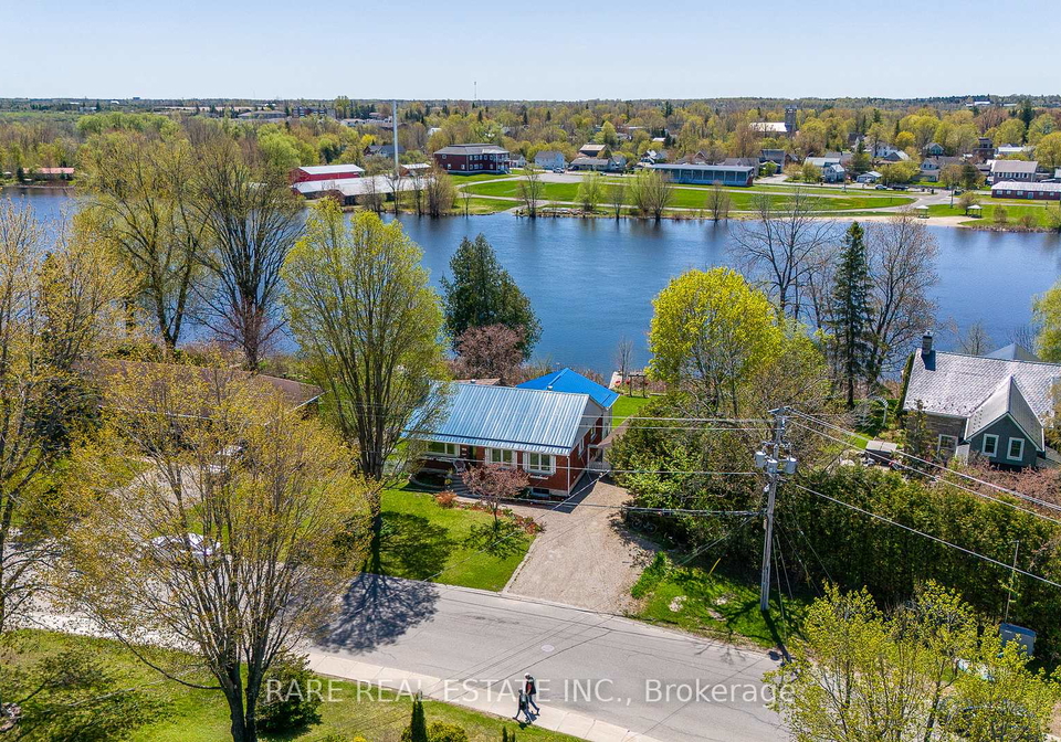 138-spring-street-mississippi-mills-ontario-x12145158