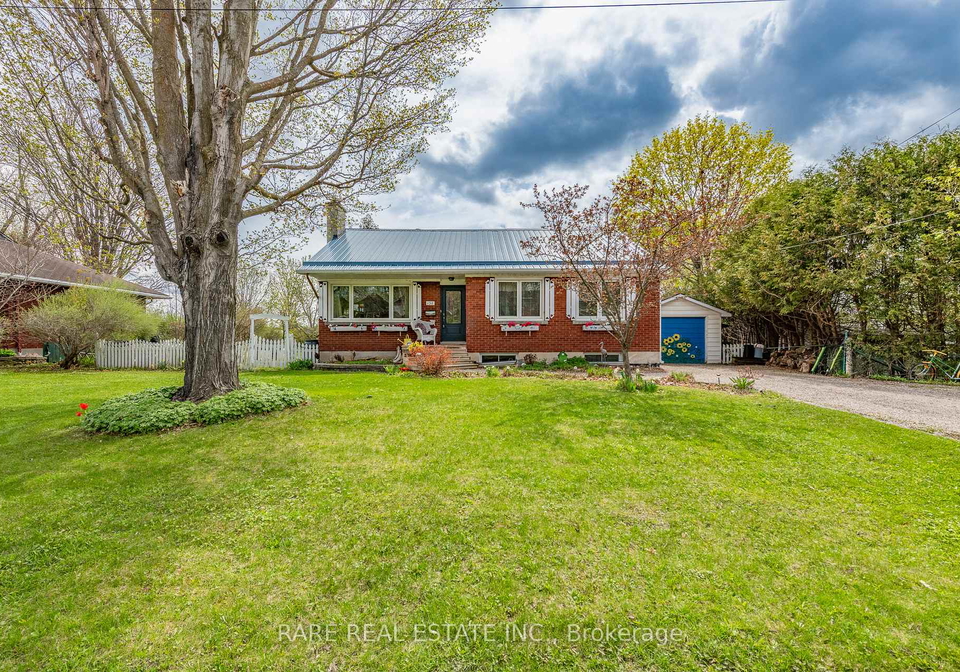 138-spring-street-mississippi-mills-ontario-x12145158