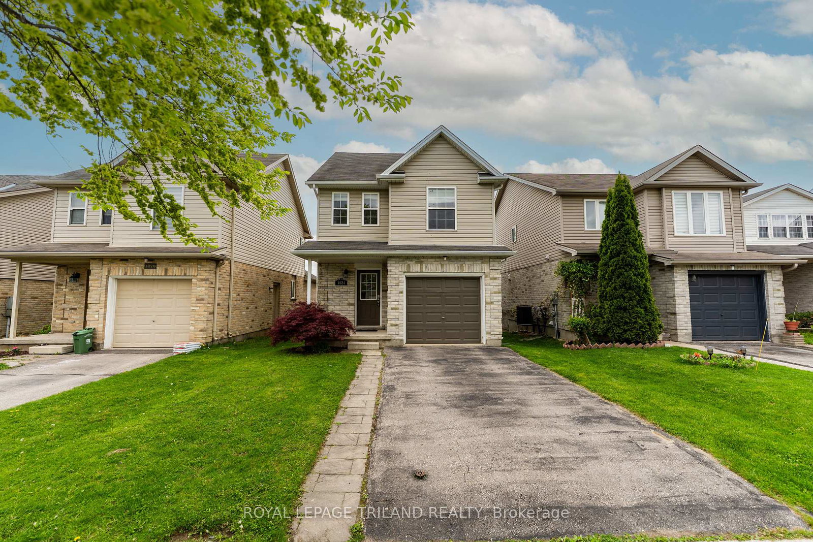 1824-bloom-crescent-london-north-ontario-x12145248