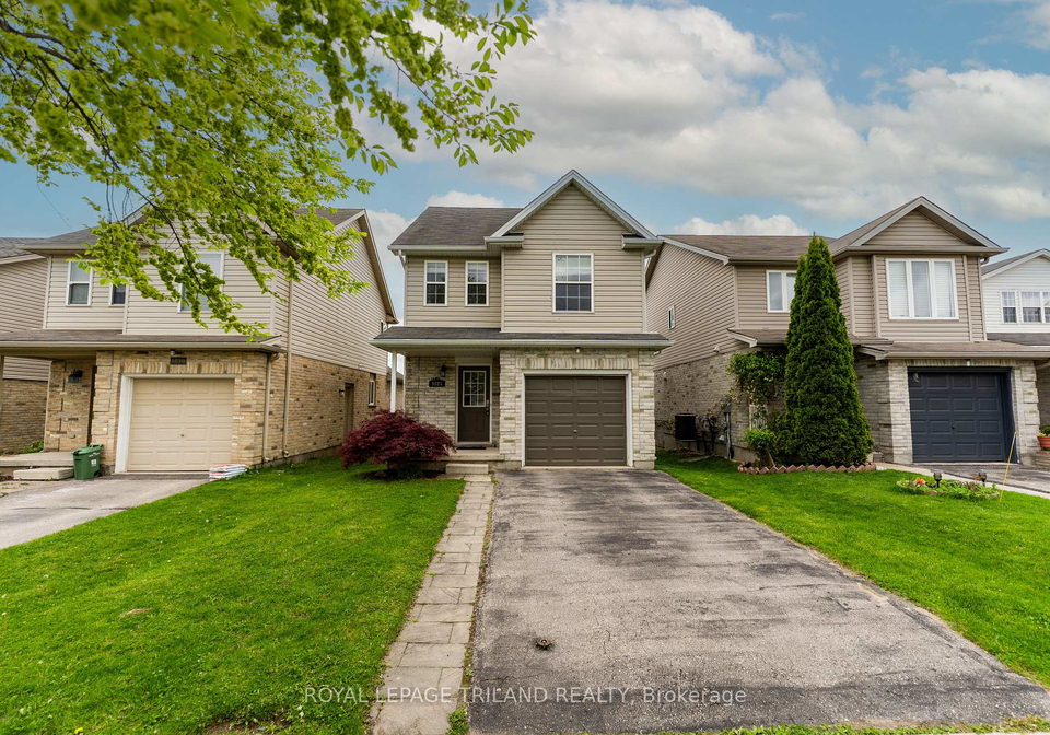 1824-bloom-crescent-london-north-ontario-x12145248