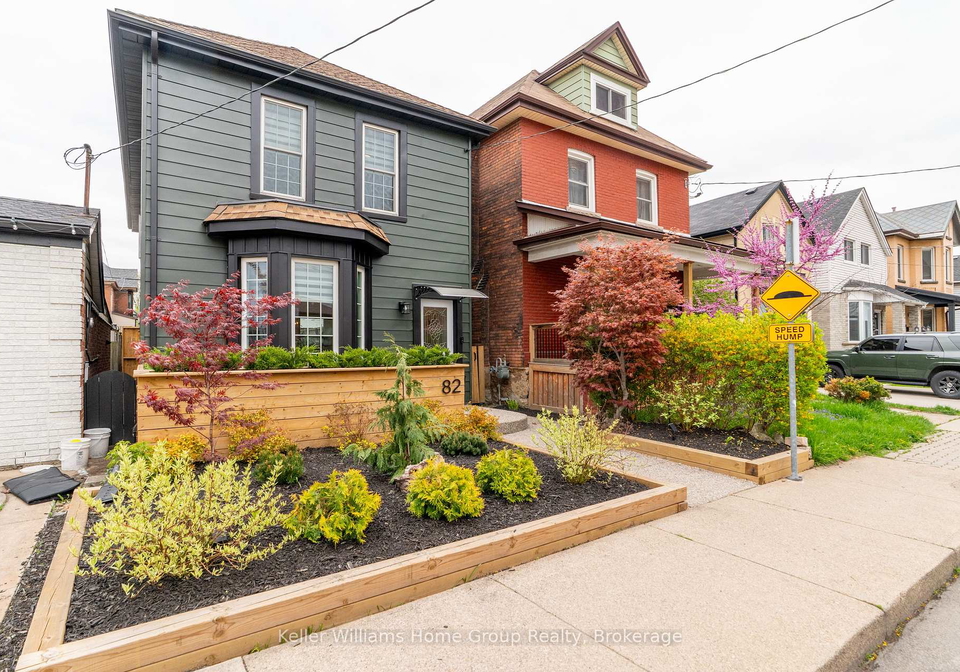 82-oak-avenue-hamilton-ontario-x12145330