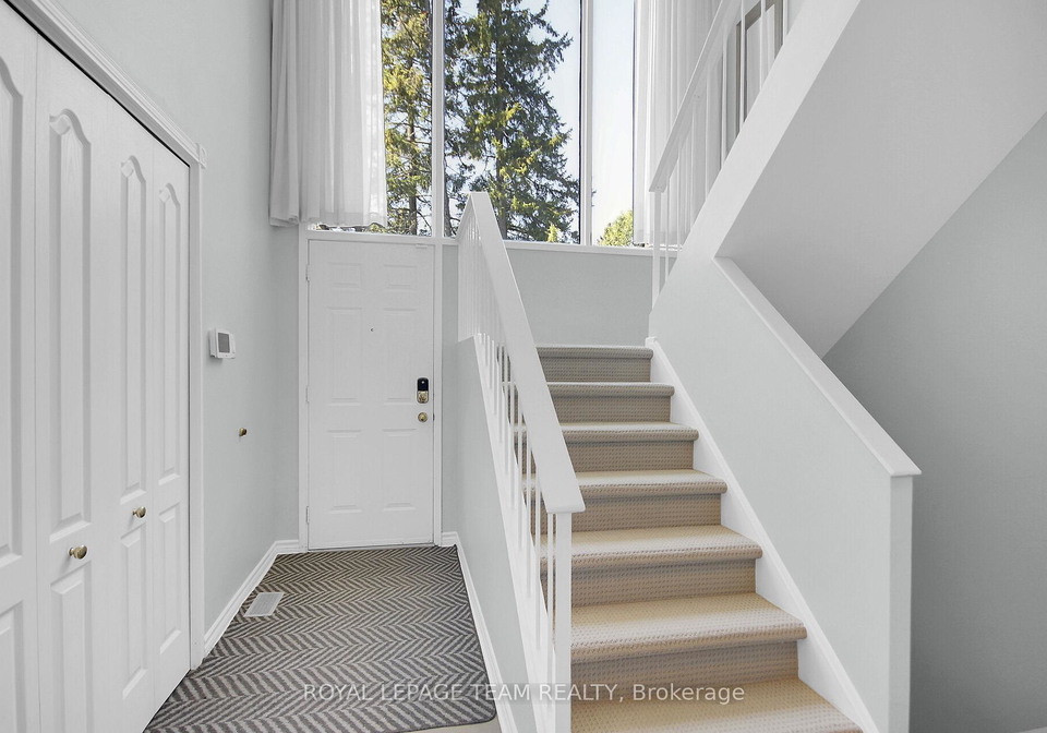 27-sandwell-crescent-kanata-ontario-x12145332
