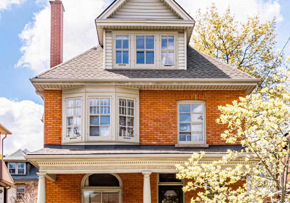 18-spruceside-avenue-hamilton-ontario-x12145564