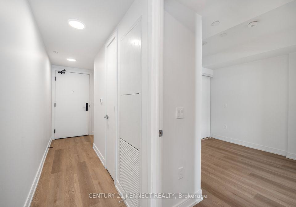 1-jarvis-street-hamilton-ontario-x12145715