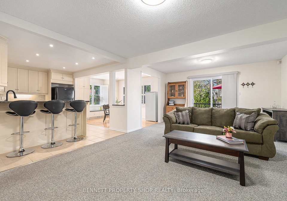 37-ivylea-street-ottawa-ontario-x12145723