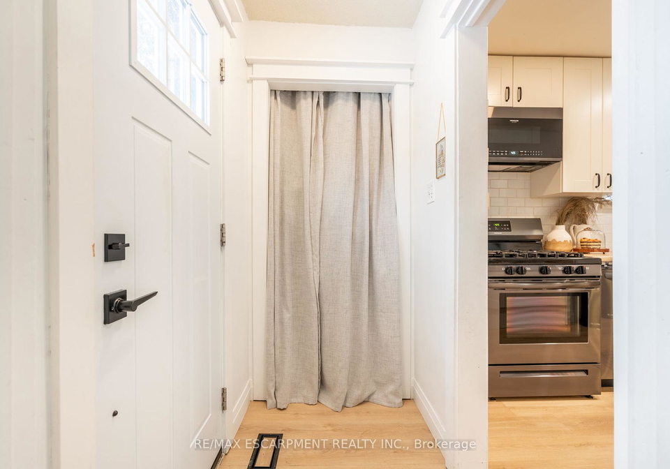351-queensdale-avenue-e-hamilton-ontario-x12145802