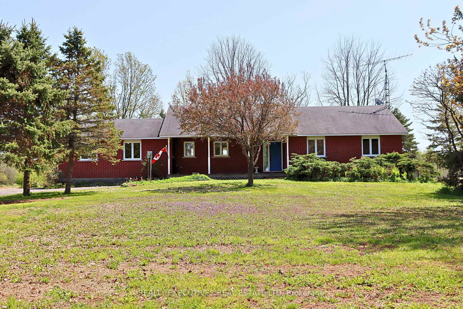 10790-van-camp-road-north-dundas-ontario-x12145923