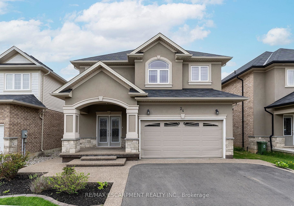 24-dunvegan-place-hamilton-ontario-x12146128