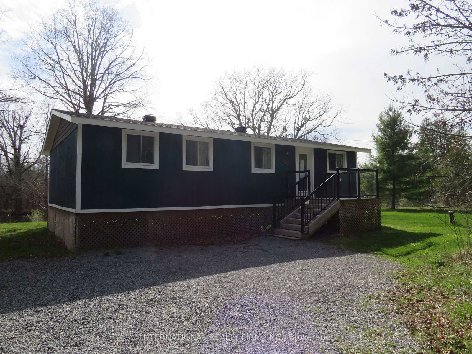 175-borden-road-carleton-place-ontario-x12146216