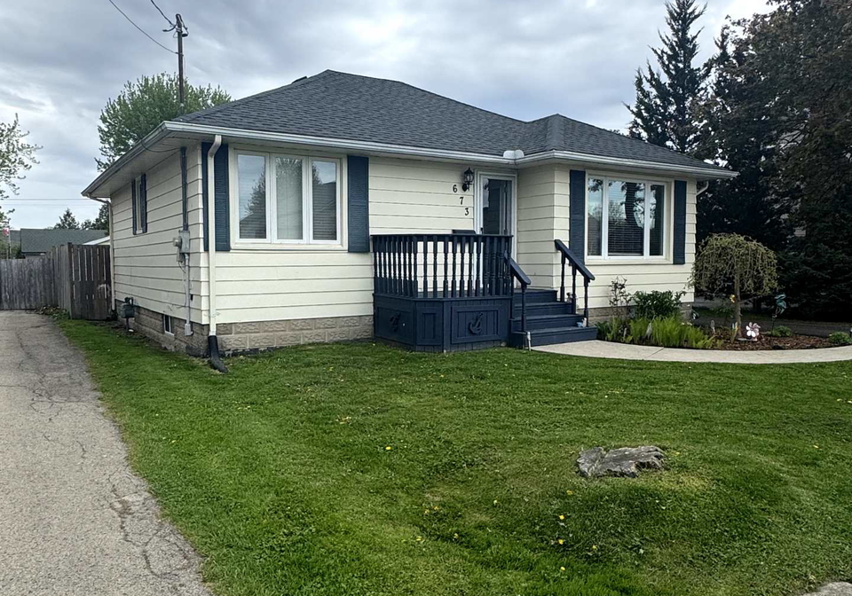 673-fielden-avenue-port-colborne-ontario-x12146362
