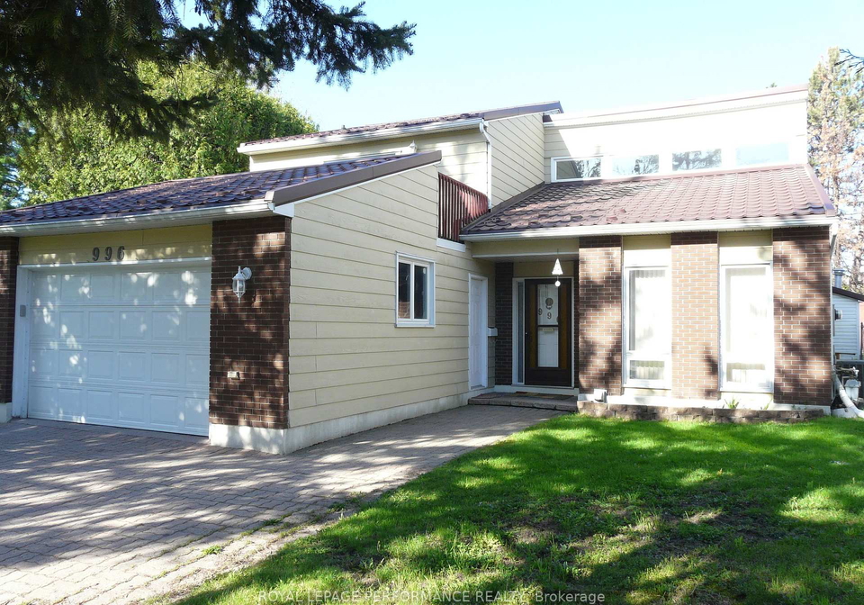 996-laporte-street-ottawa-ontario-x12146453