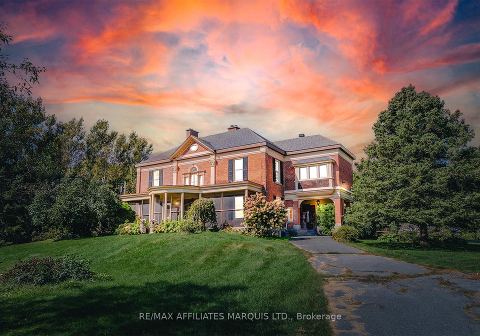 20763-old-highway-2-road-south-glengarry-ontario-x12146746