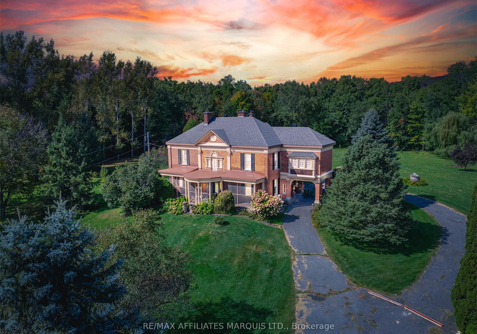 20763-old-highway-2-road-south-glengarry-ontario-x12146746