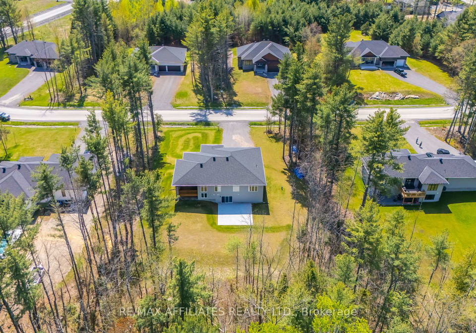 132-raymond-luhta-crescent-mcnabbraeside-ontario-x12146922