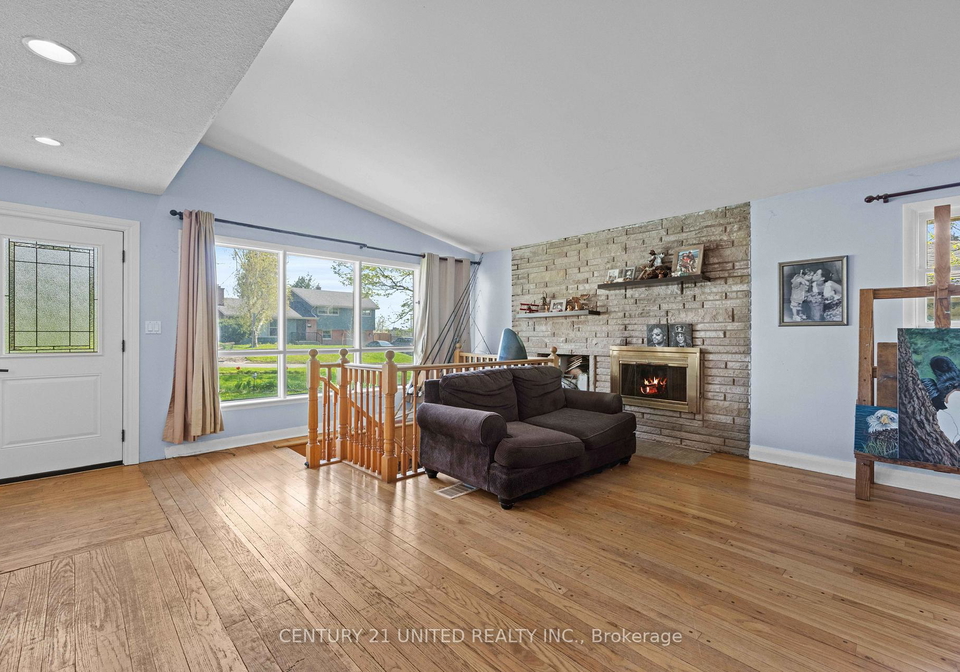 762-weller-street-peterborough-central-ontario-x12147044