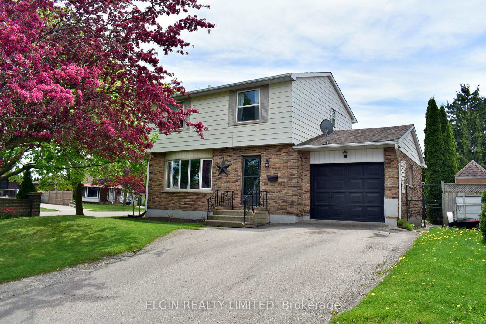 2-massey-drive-st-thomas-ontario-x12147356