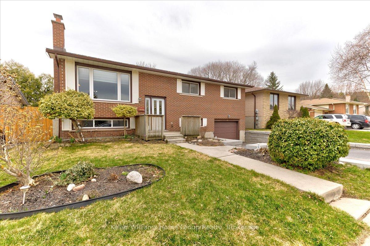 18-matthew-drive-guelph-ontario-x12147430