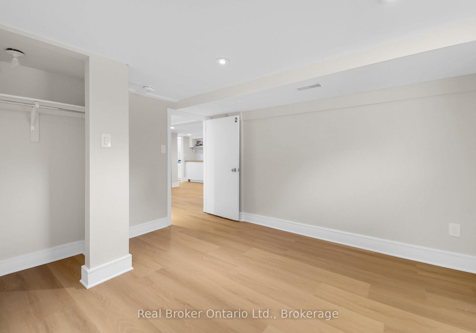 223-bond-street-n-hamilton-ontario-x12147474