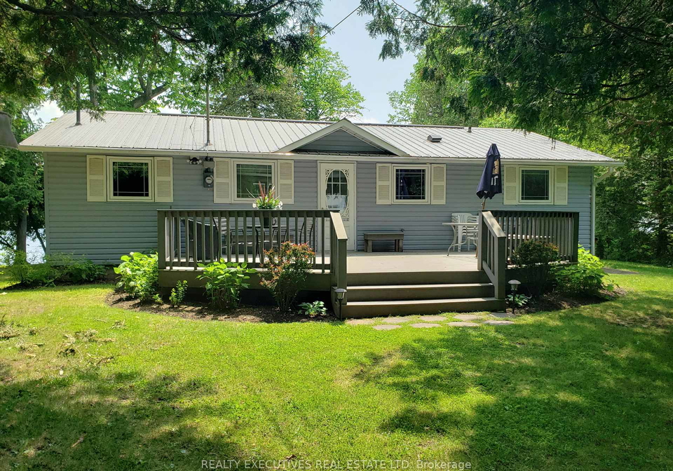 7-b1-road-rideau-lakes-ontario-x12147643