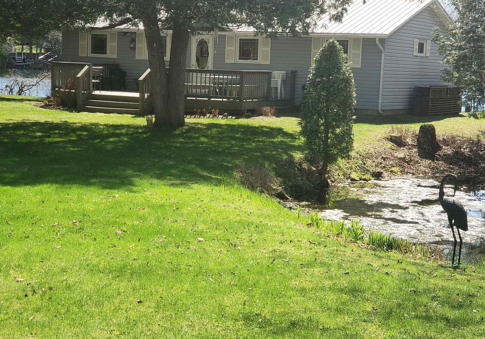 7-b1-road-rideau-lakes-ontario-x12147643