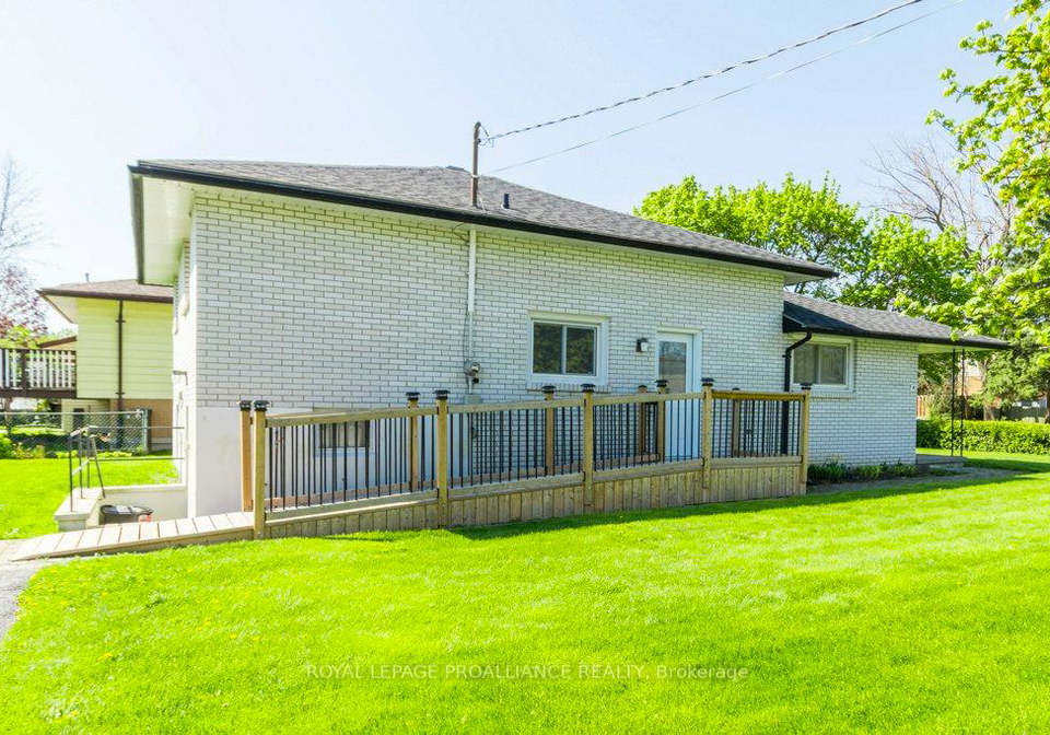 41-parkdale-drive-belleville-ontario-x12147698