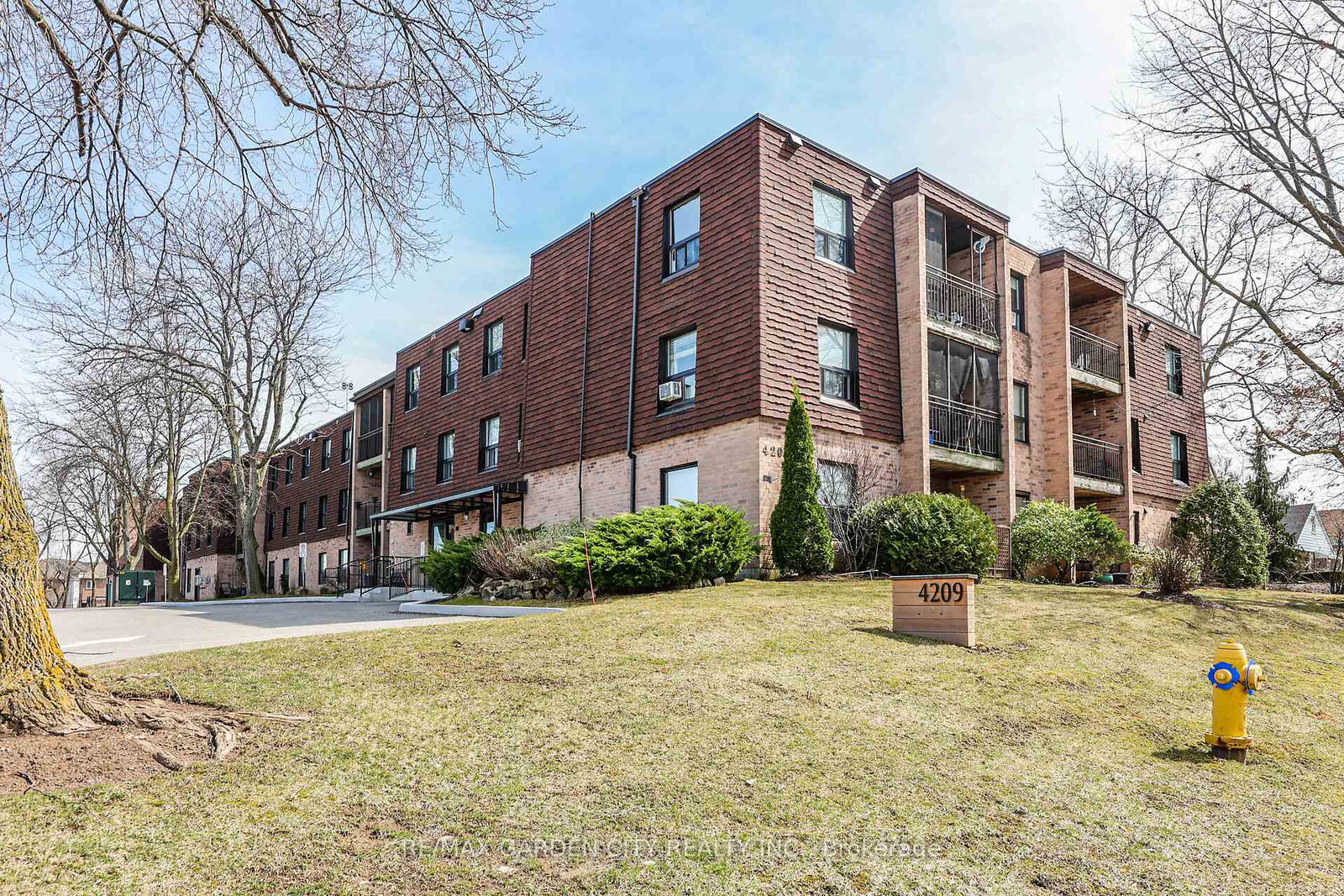 4209-hixon-street-lincoln-ontario-x12147861