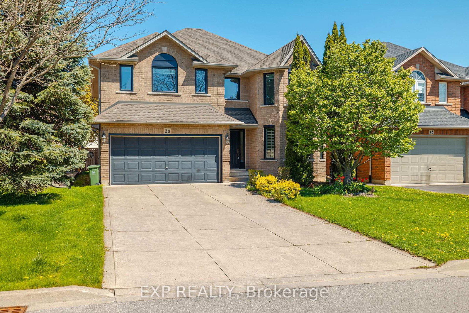 39-bosworth-street-hamilton-ontario-x12148357