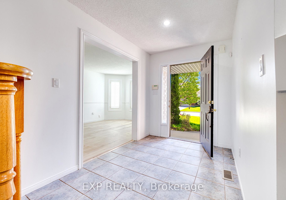 39-bosworth-street-hamilton-ontario-x12148357