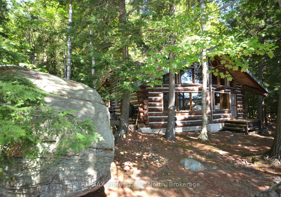 11008-hunter-island-dysart-et-al-ontario-x12148468