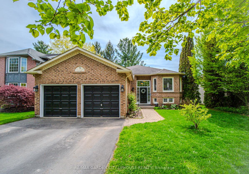 20-woodside-square-pelham-ontario-x12148473