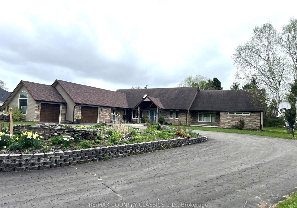 11-golfview-drive-bancroft-ontario-x12148612