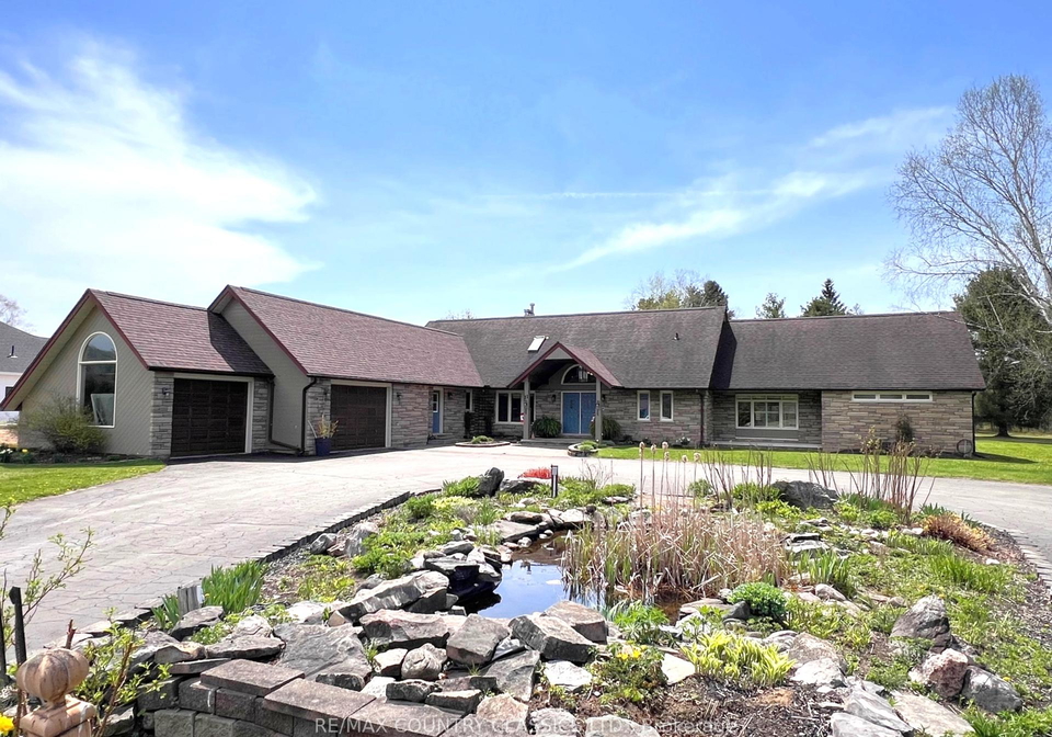 11-golfview-drive-bancroft-ontario-x12148612