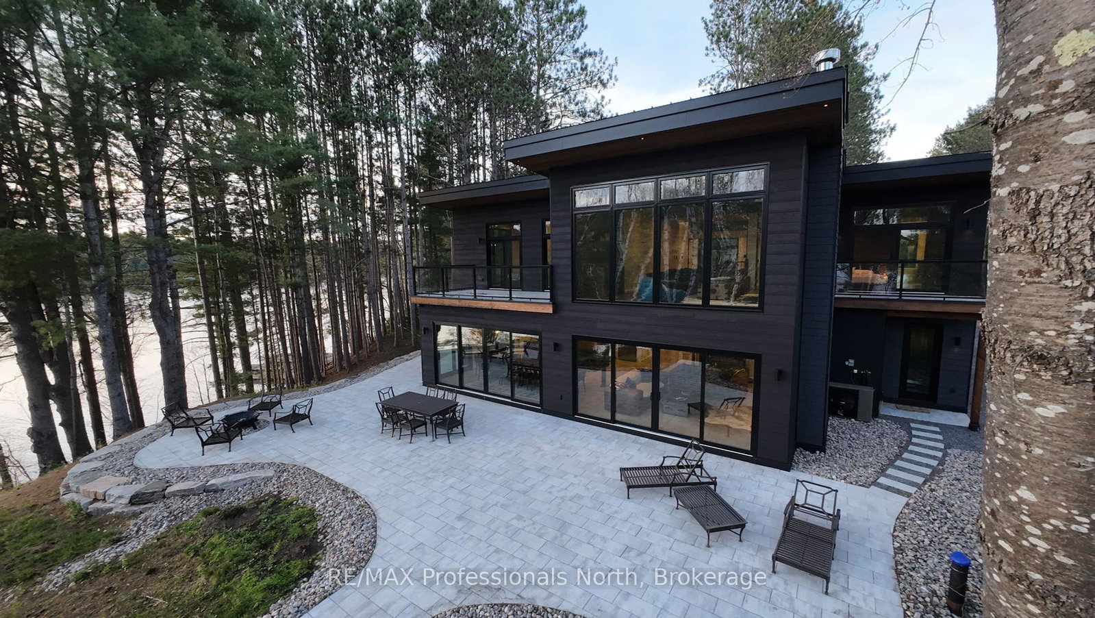 1025-mary-roberts-road-lake-of-bays-ontario-x12148680