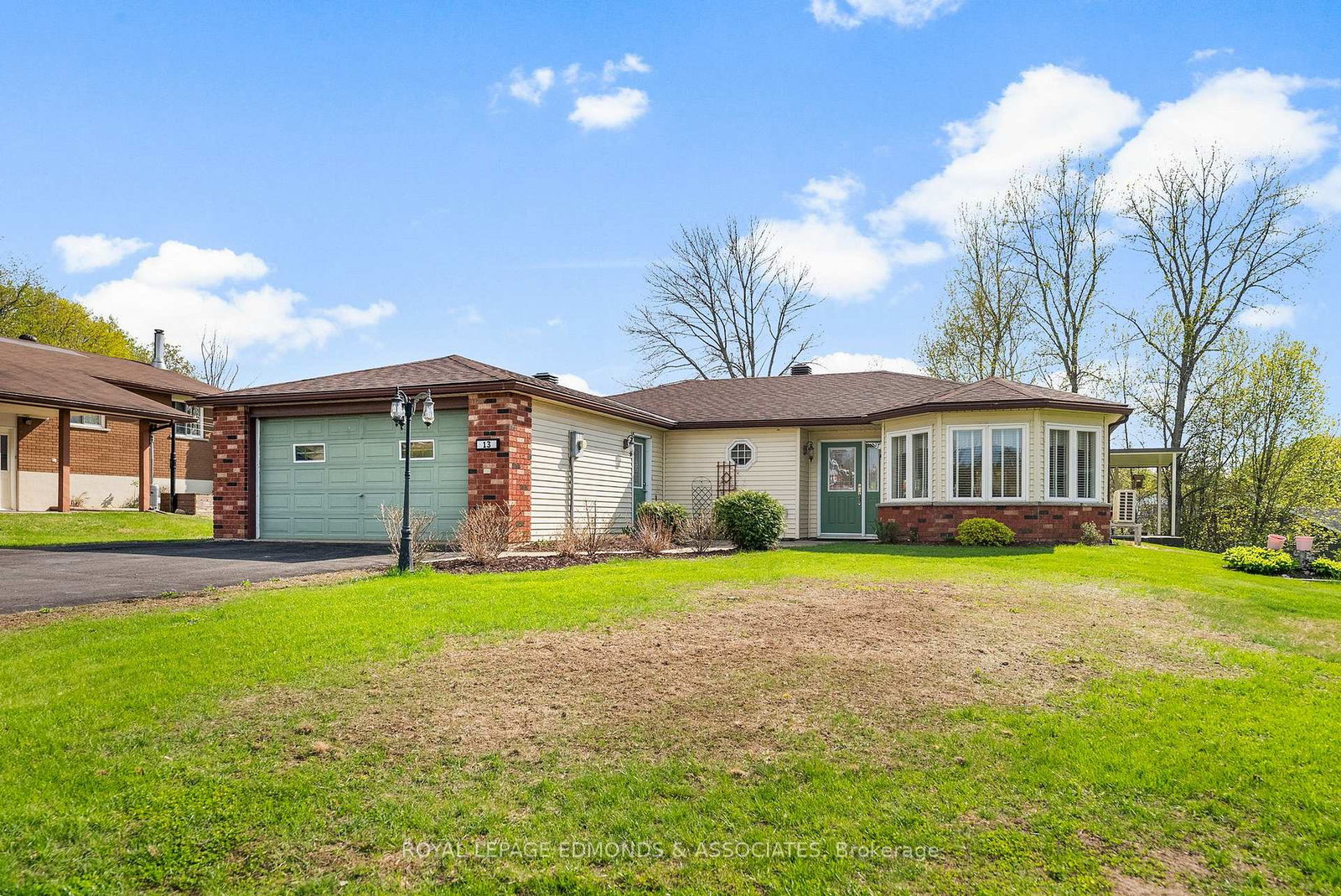 13-harris-crescent-whitewater-region-ontario-x12148894