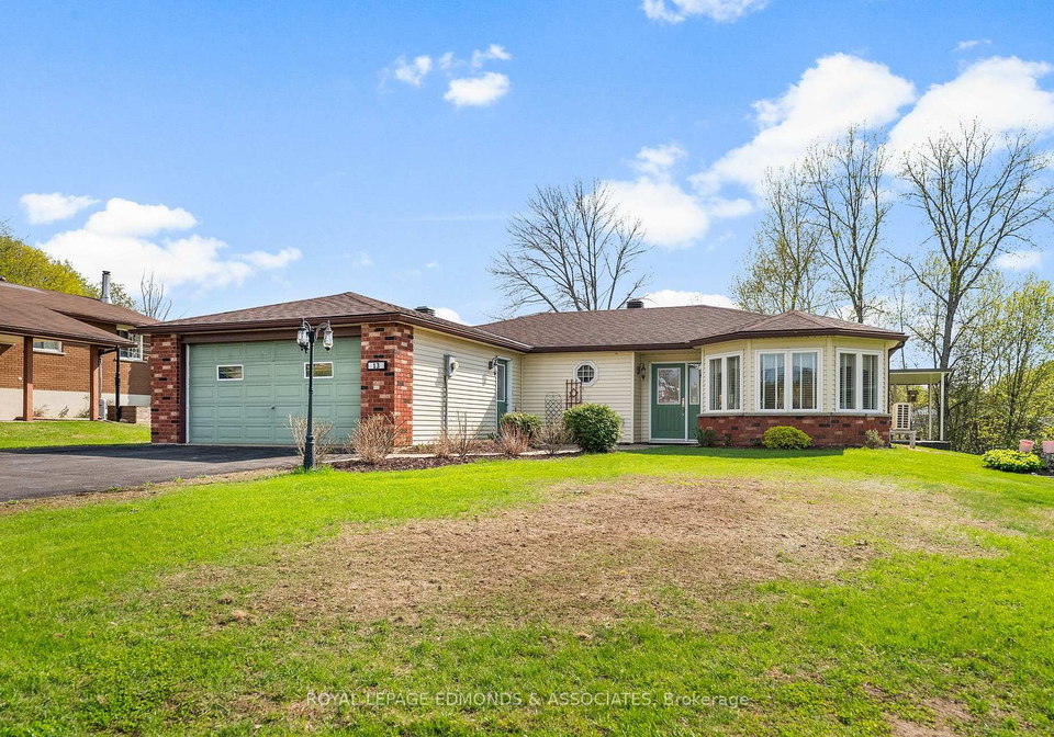 13-harris-crescent-whitewater-region-ontario-x12148894