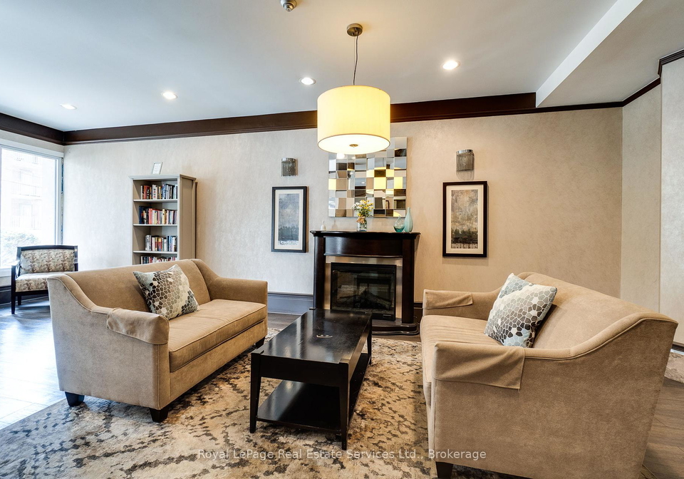 67-caroline-street-s-hamilton-ontario-x12148895