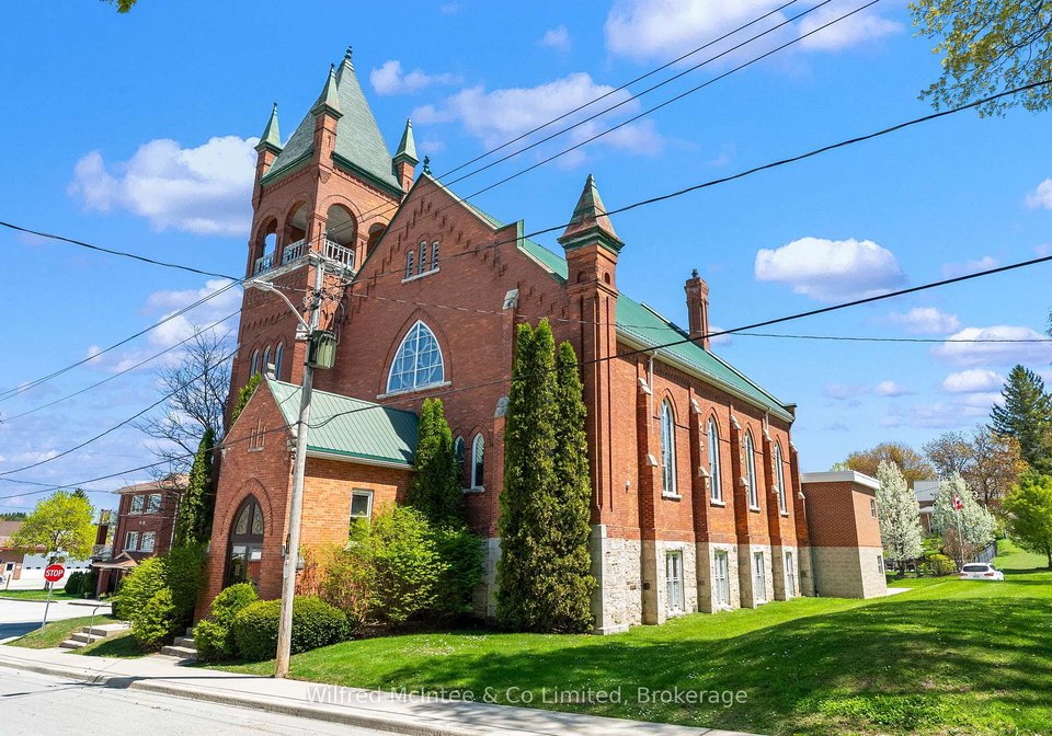 111-2nd-avenue-s-arran-elderslie-ontario-x12149544