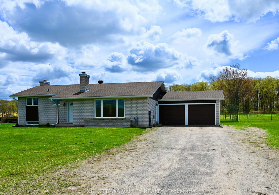 2297-beachburg-road-whitewater-region-ontario-x12149571