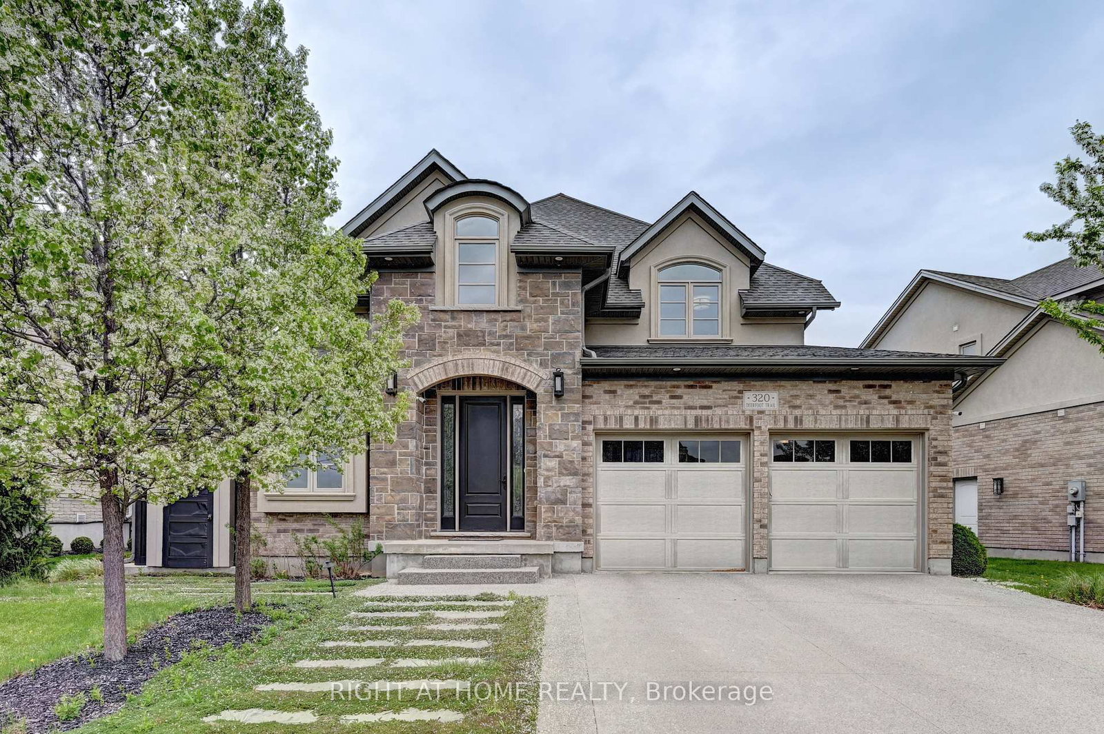 320-deerfoot-trail-waterloo-ontario-x12149752