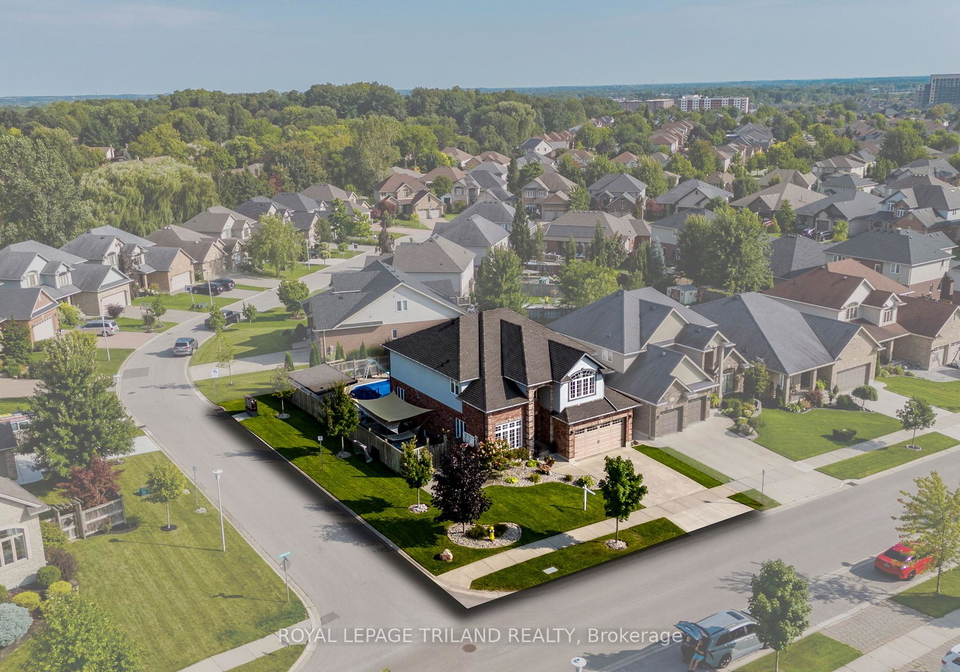 800-longworth-road-london-south-ontario-x12149855