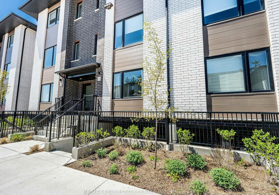 32-lily-lane-guelph-ontario-x12149936