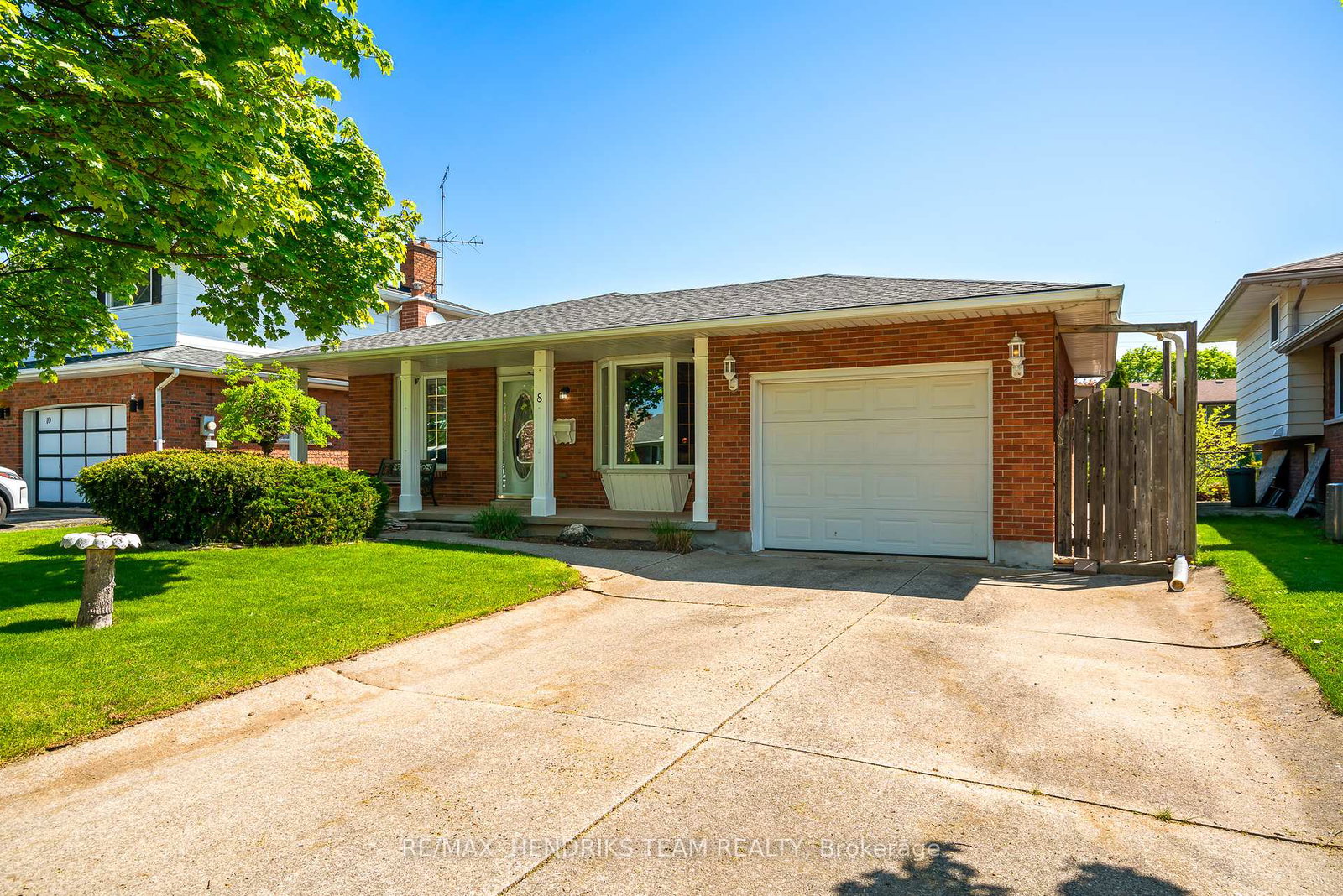 8-dolly-circle-st-catharines-ontario-x12149940