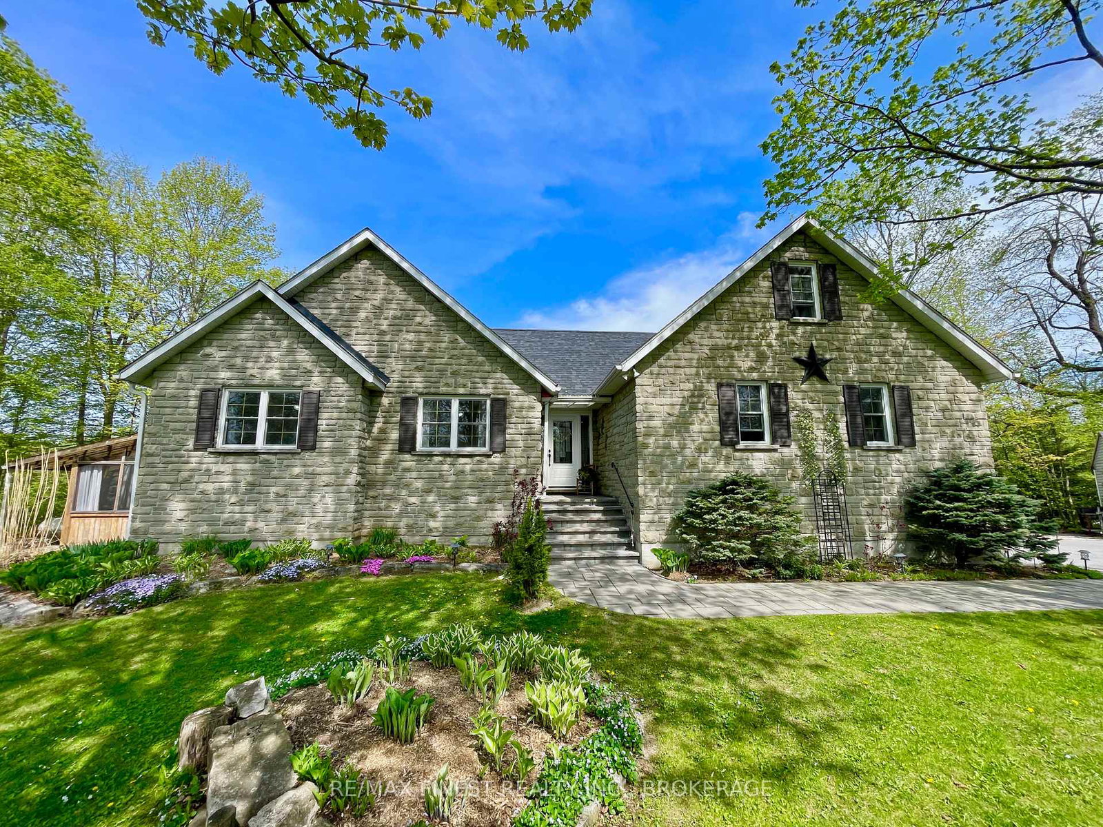 1226-rutledge-road-frontenac-ontario-x12150556