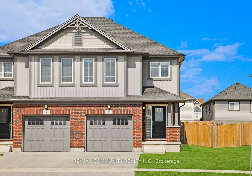 9-hawthorn-avenue-thorold-ontario-x12150652